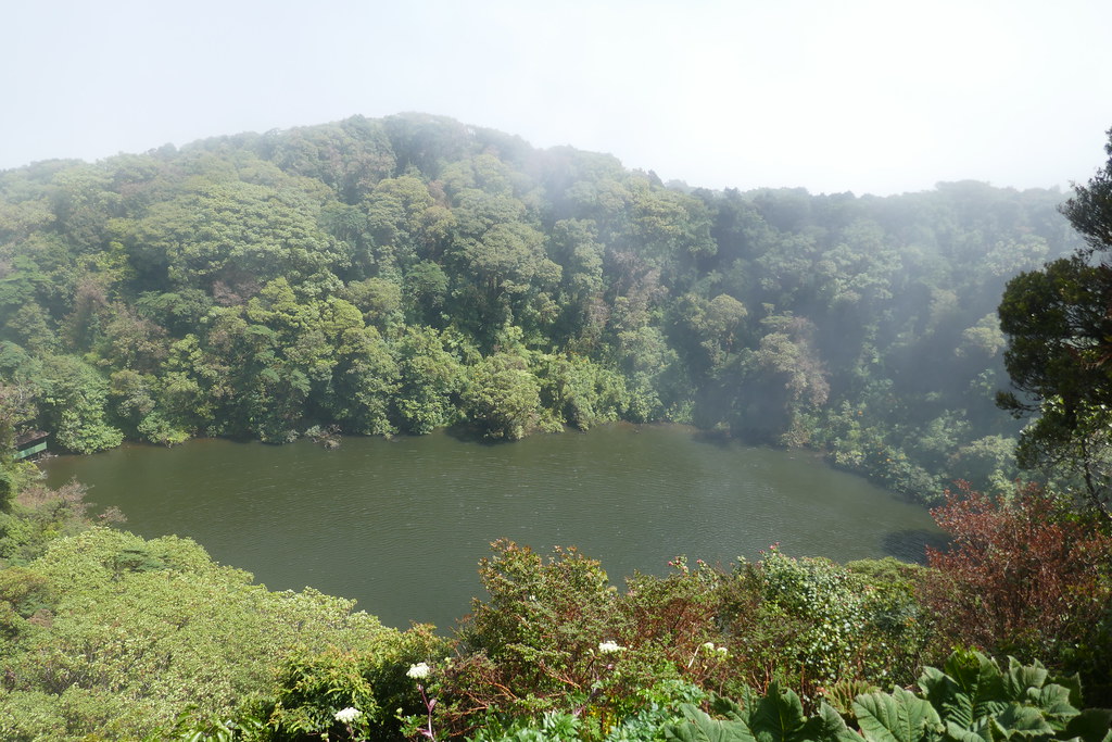 Hiking Barva Volcano: A Complete Trekking Guide to Costa Rica’s Cloud Forest Giant