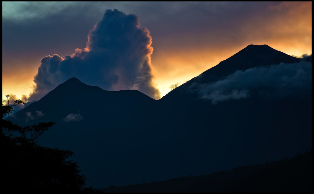 Hiking Acatenango Volcano: The Ultimate Guide to Guatemala’s Demanding Stratovolcano Trek