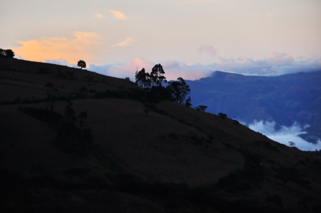 Chachimbiro Volcano Trekking Guide: Exploring Ecuador’s Dormant Stratovolcano and Its Healing Hot Springs
