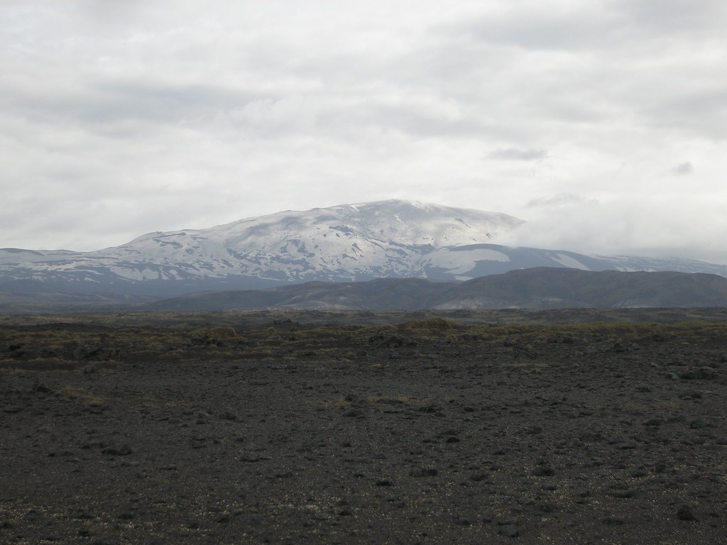 Hiking Hekla Volcano: The Ultimate Guide to Iceland’s Gateway to Hell