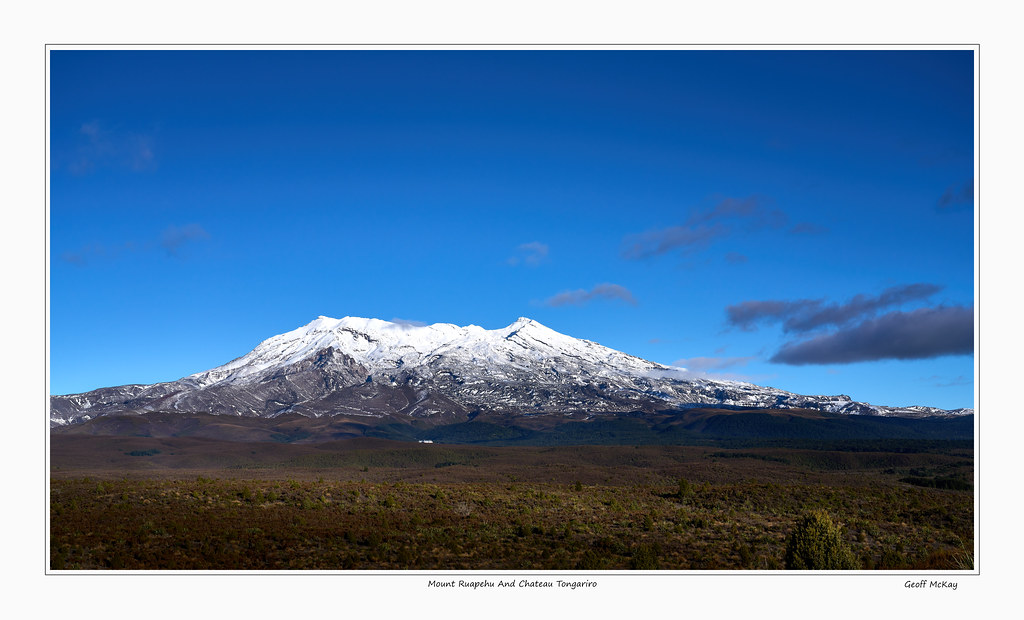 Mount Ruapehu volcano trek - Mount Ruapehu And Chateau Tongariro