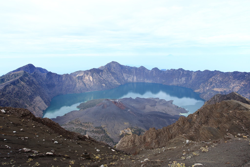 Mount Rinjani volcano trek - Trekking Mount Rinjani at Lombok Island, Indonesia 2014