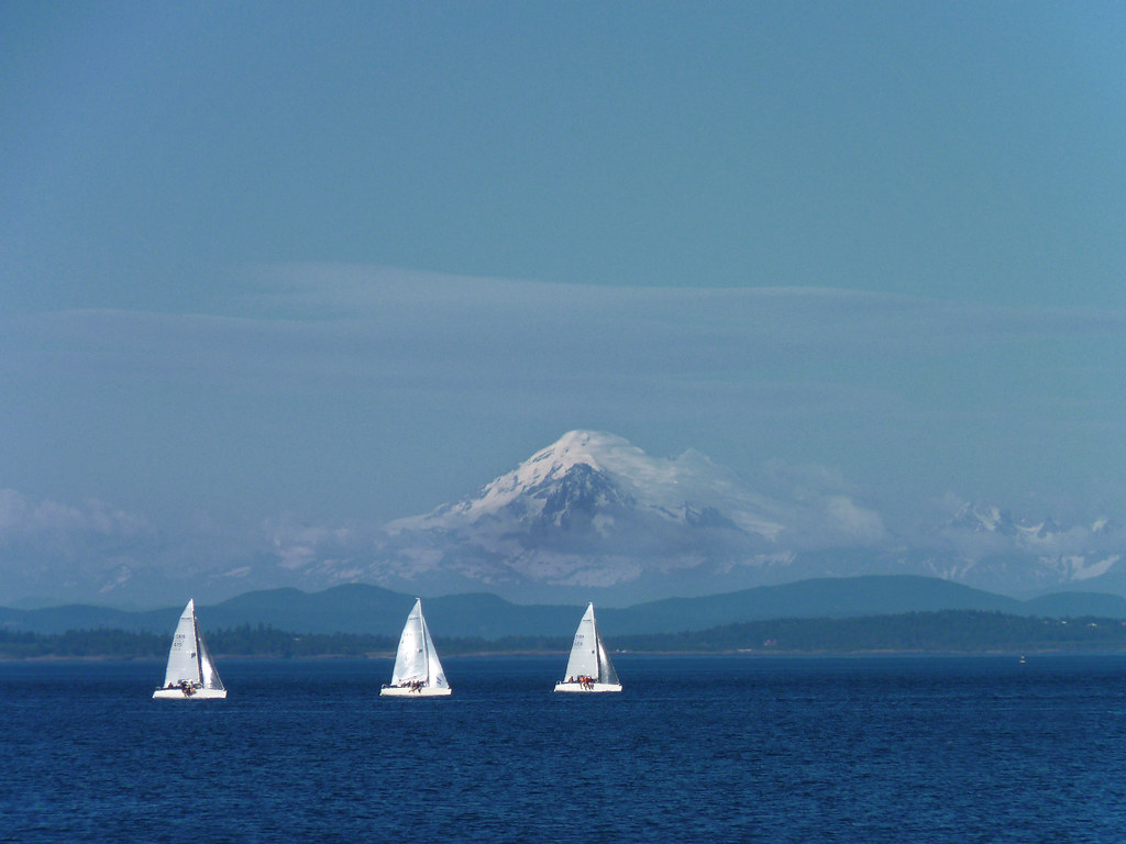 Mount Baker volcano trek - Mount Baker .. viewed from Vancouver Island