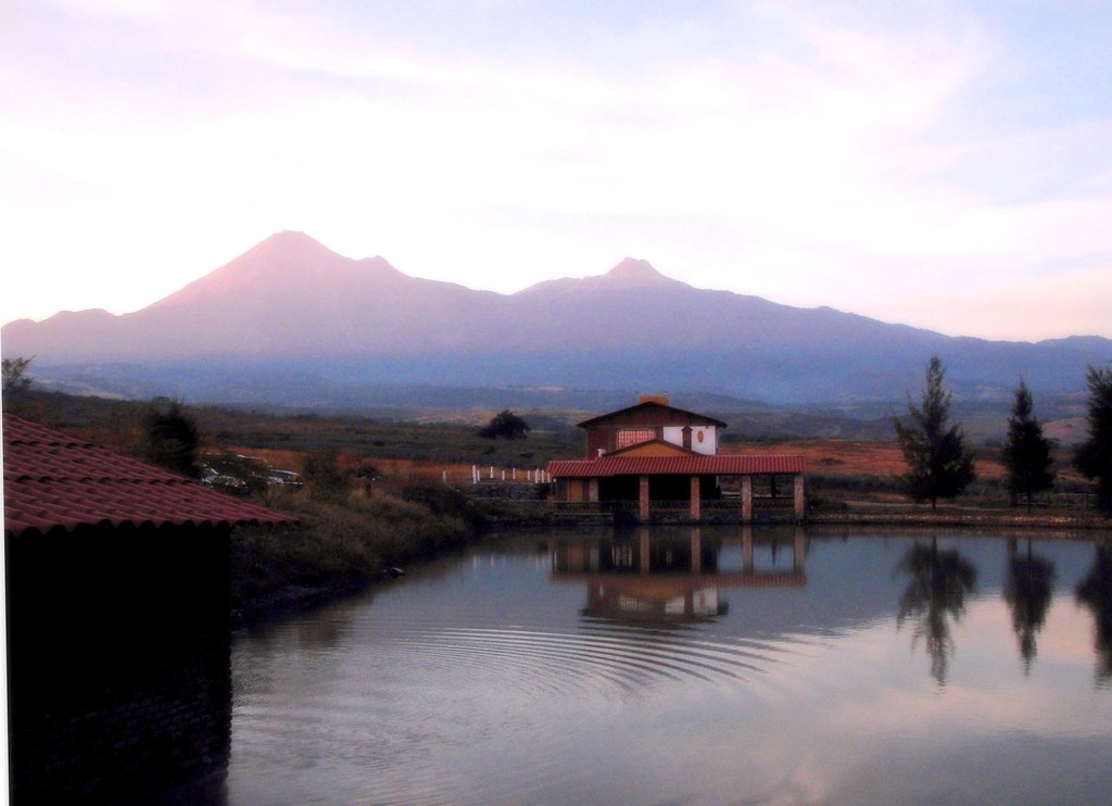 Nevado de Colima volcano trek - Volcán de Fuego y Nevado de Colima