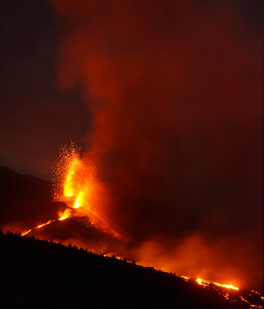Cumbre Vieja volcano trek - Erupción del volcán Cumbre Vieja - Mirador de Tajuya (La Palma, Islas Canarias, España) - 20-10-2021 - 01