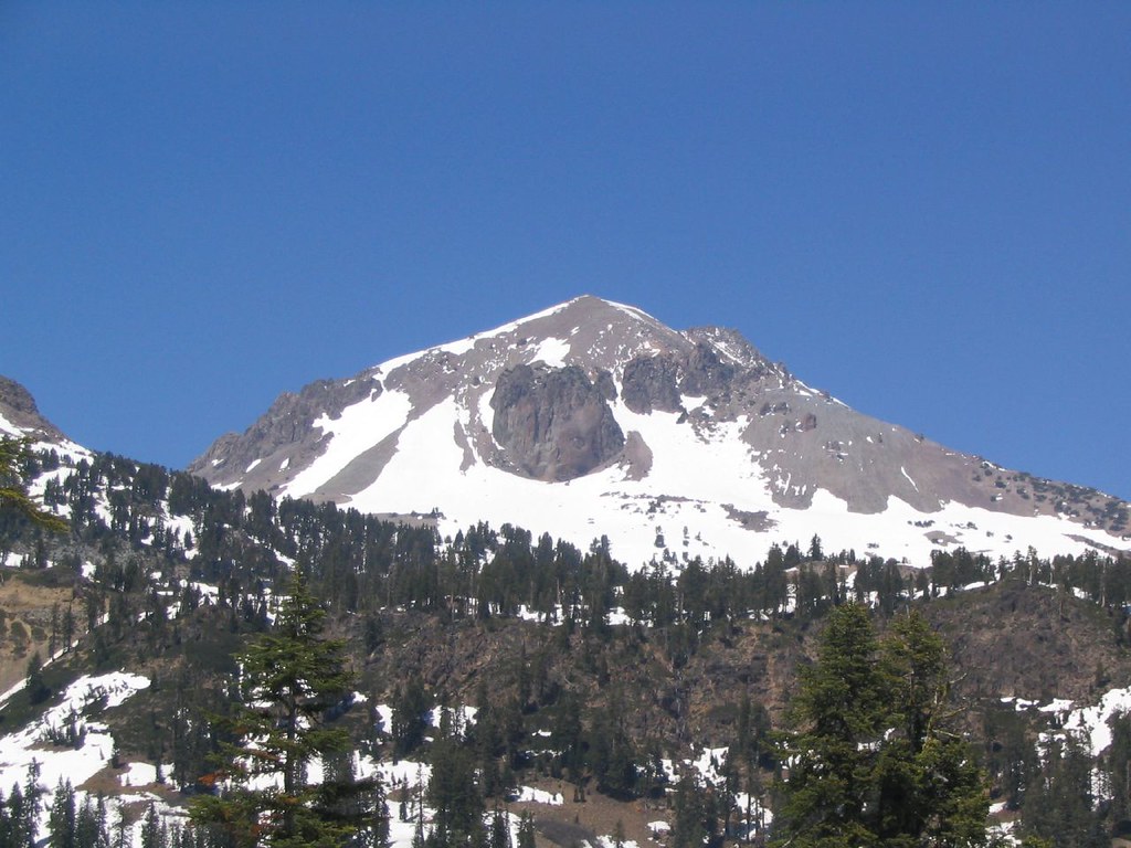 Mount Lassen volcano trek - Lassen Peak, Lassen Volcanic National Park, California