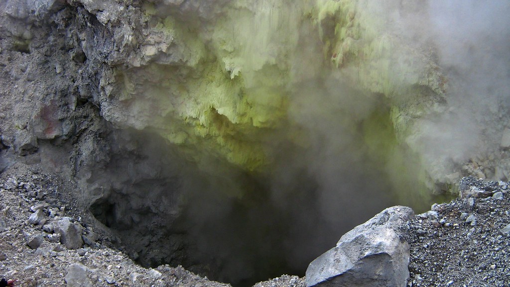 Pichincha volcano trek - Pichincha Volcano, Ecuador