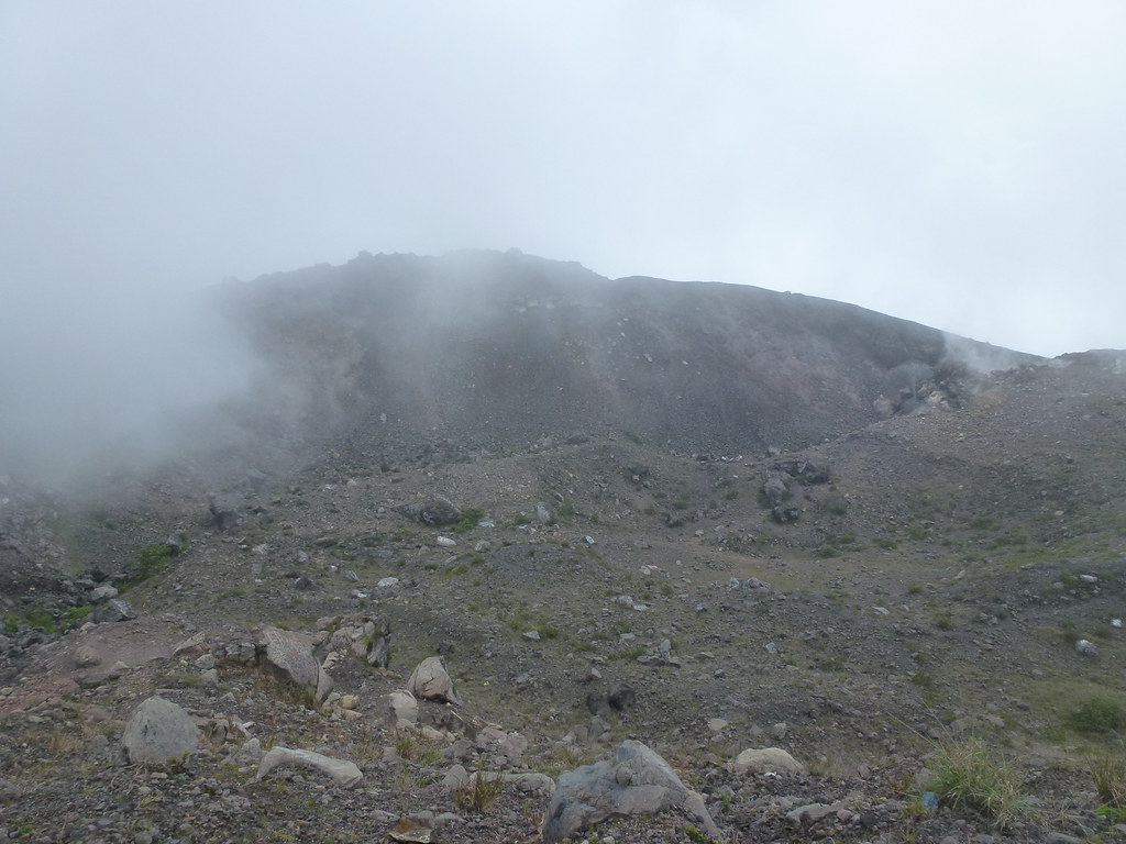 Izalco Volcano volcano trek - The crater of Izalco Volcano, El Salvador