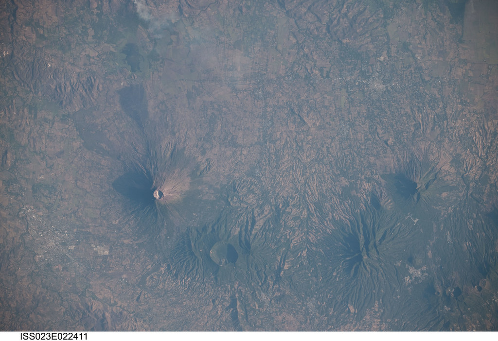 San Salvador Volcano volcano trek - Volcanoes, Usulutan, El Salvador (NASA, International Space Station Science, 03/31/10)